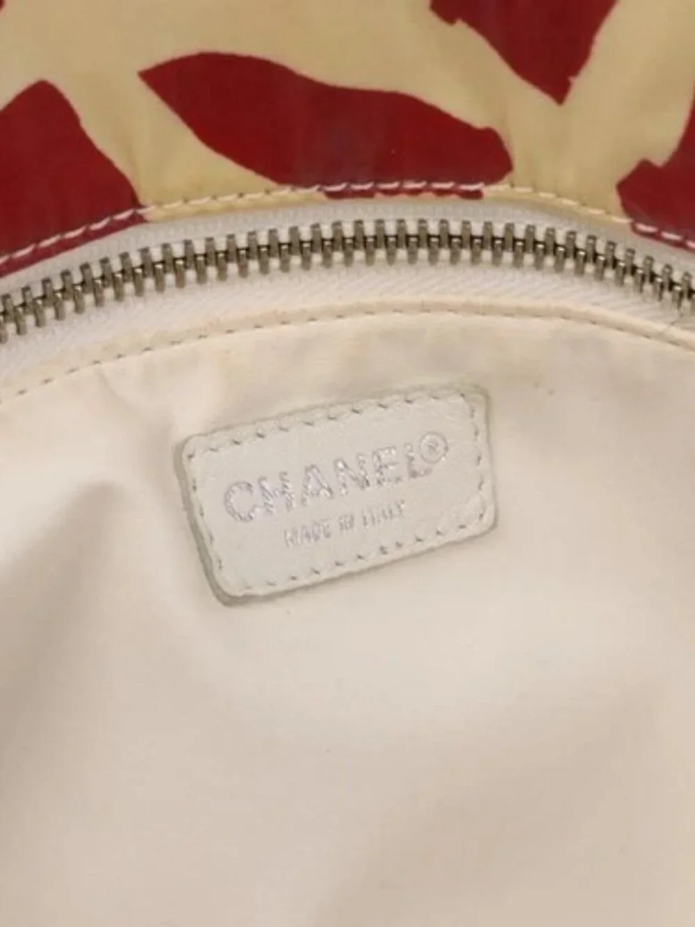 CHANEL Camelia Tote Bag Nylon Red CC Auth 164053